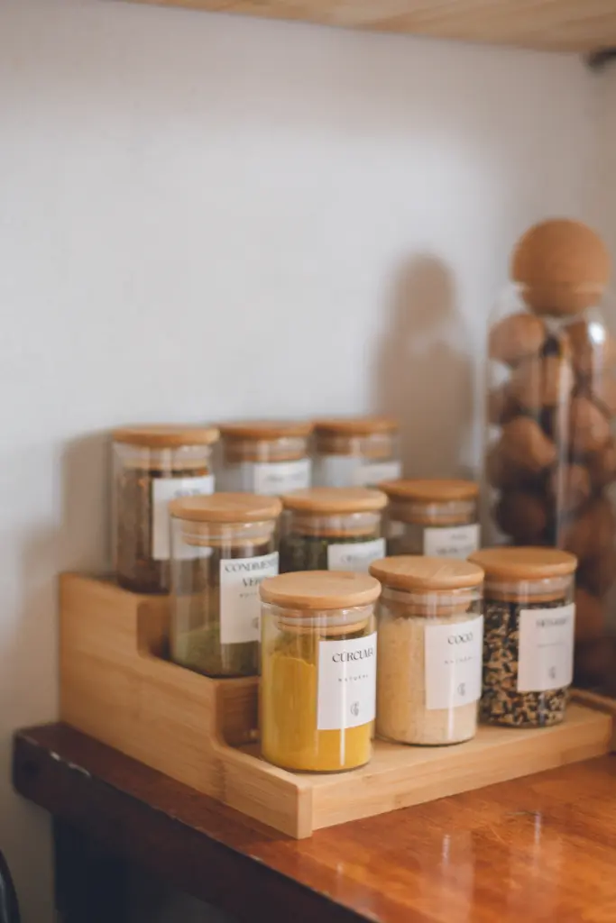 Escalera extensible de bambú