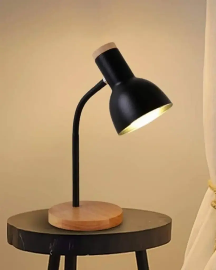 Lampara portatil de mesa