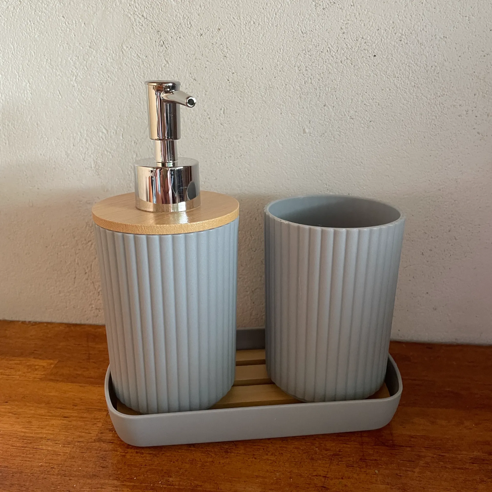 Set de accesorios 3 piezas GRIS