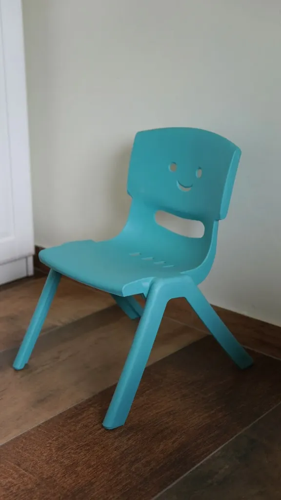 Silla para niños verde agua