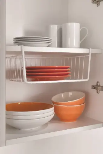Cesta bajo estante multiuso